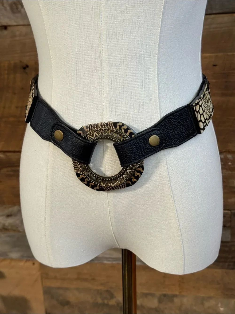 Chicos Black Genuine Leather Boho Snake Accent Ring Belt New Without Tags Size M
